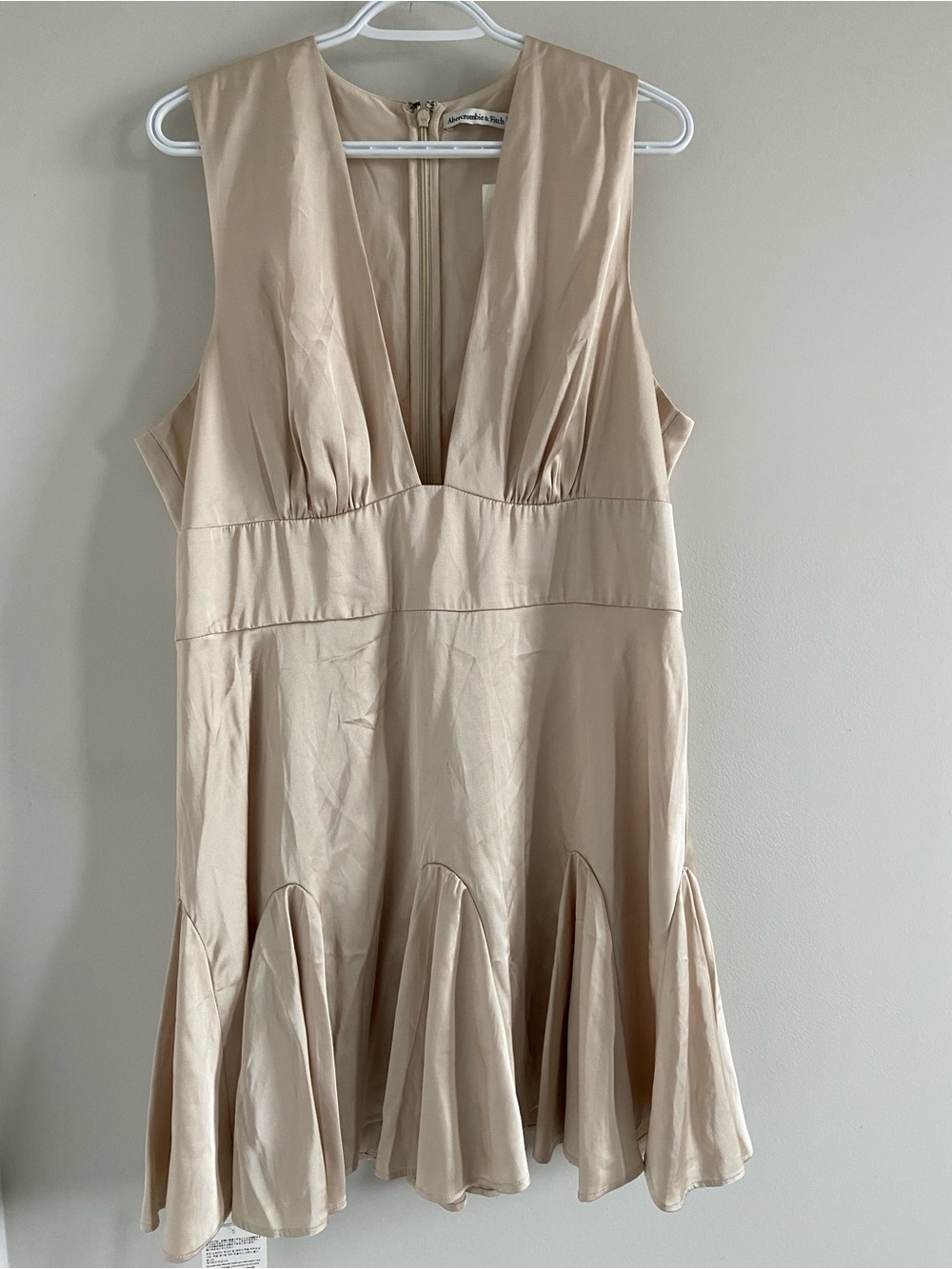 Abercrombie & Fitch Beige Sleeveless V-Neck Mini Dress